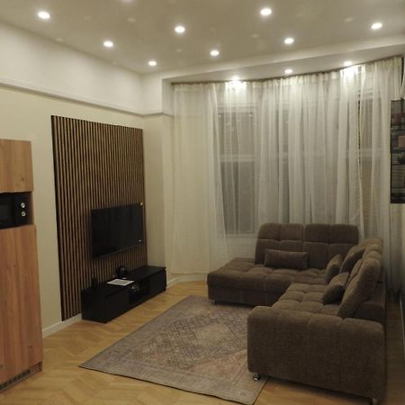 Marton'S Dessewffy Apartments Budapest Bagian luar foto